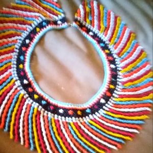 BOHO BEAUTIFUL SEED BEAD.COLLAR